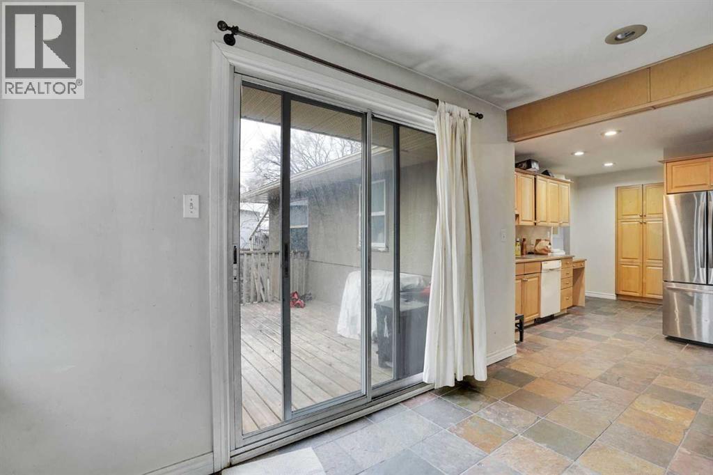 1468 Renfrew Drive NE - 24