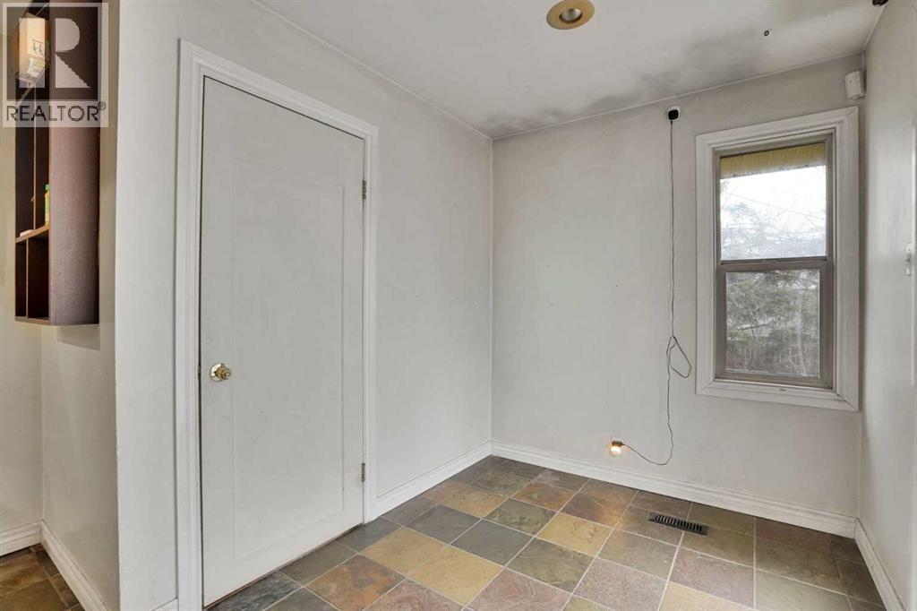 1468 Renfrew Drive NE — photo 26