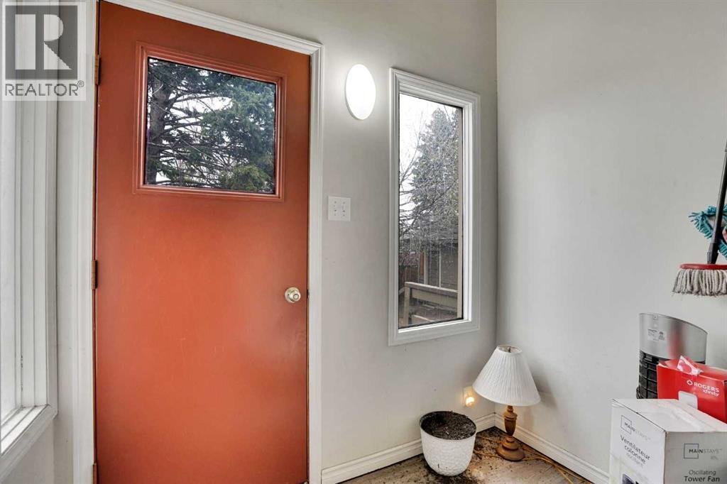 1468 Renfrew Drive NE — photo 27