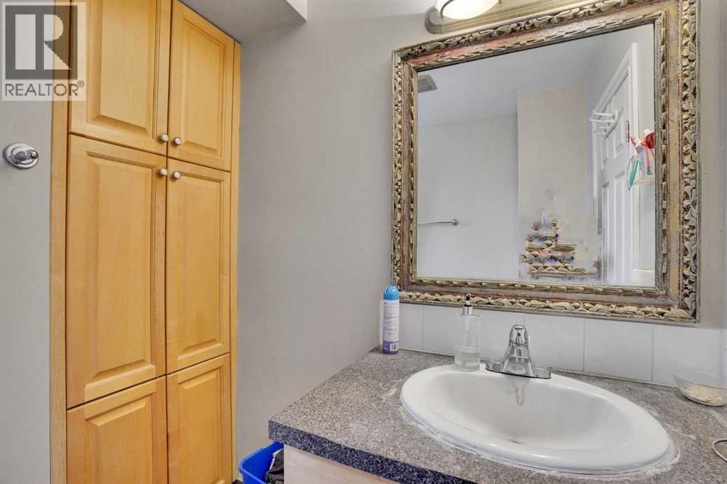 1468 Renfrew Drive NE - 31