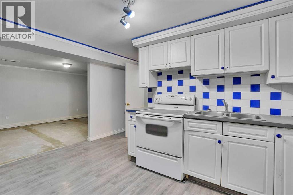 1468 Renfrew Drive NE — photo 45