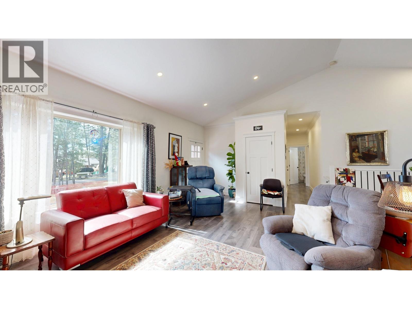 5356 ANNAHAM CRESCENT - 12