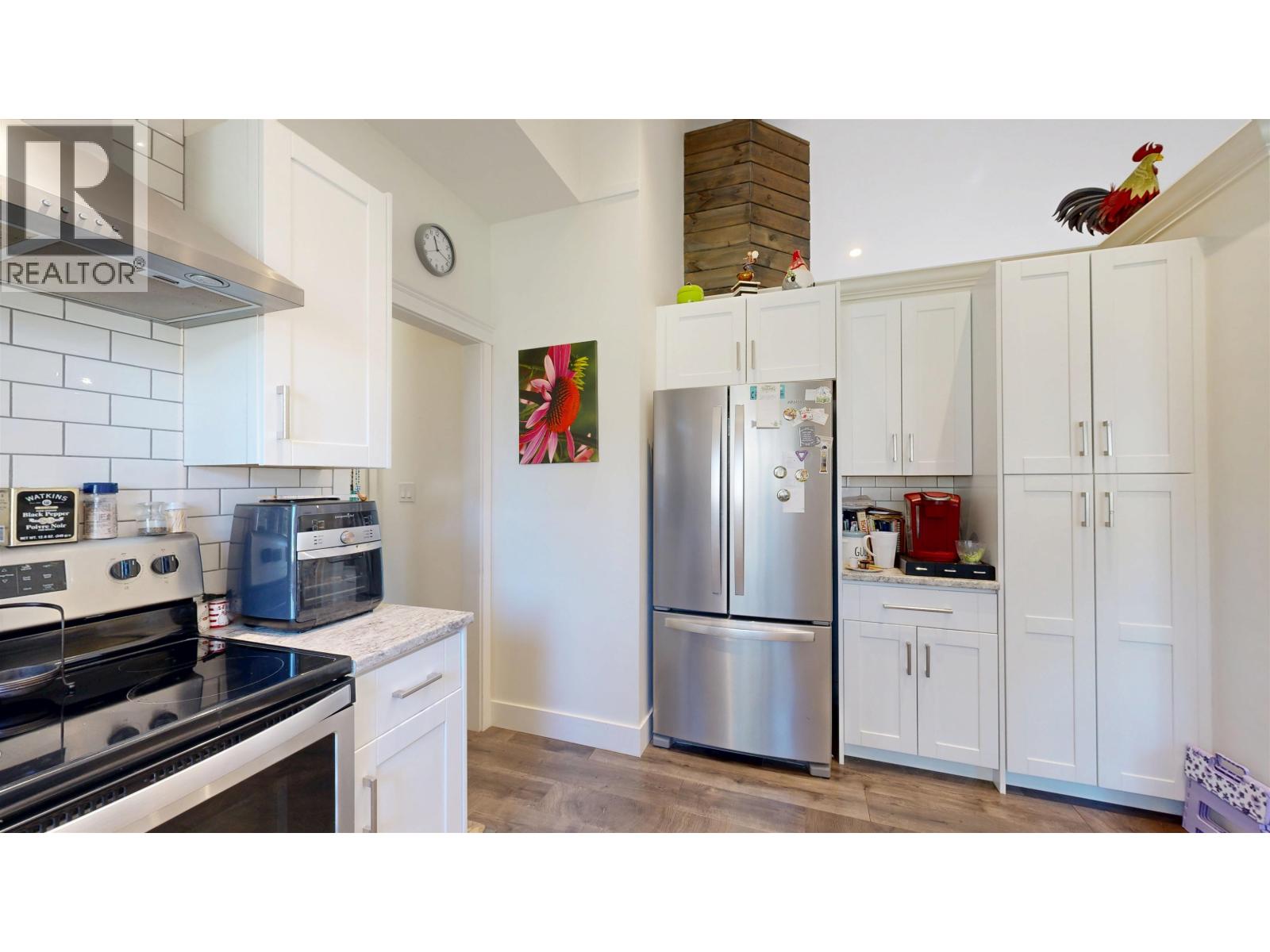 5356 ANNAHAM CRESCENT - 14