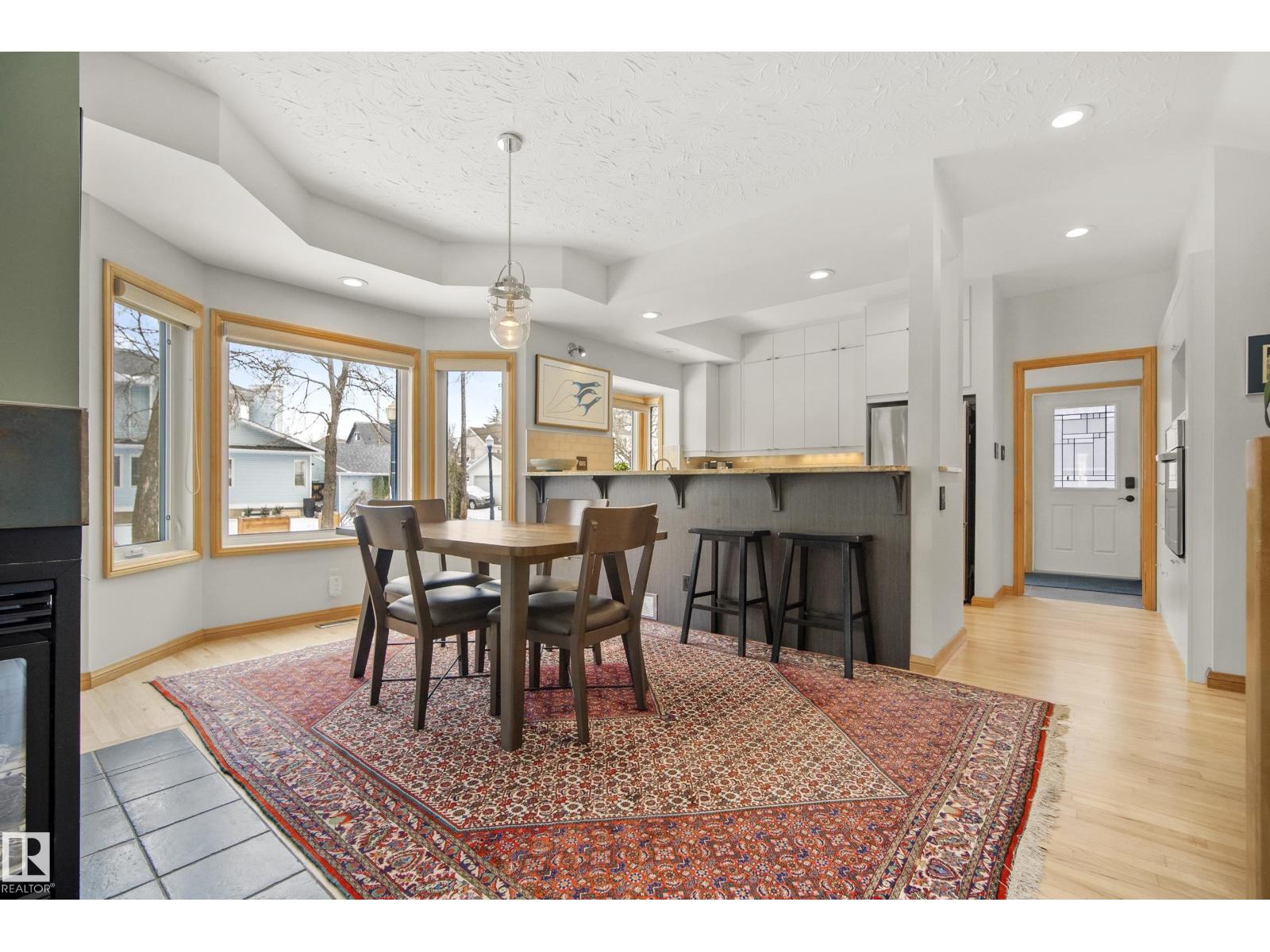 9604 100A ST NW, Edmonton