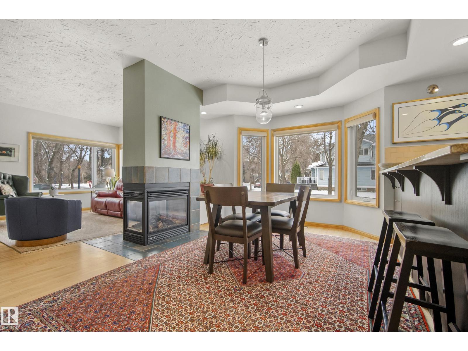 9604 100A ST NW, Edmonton