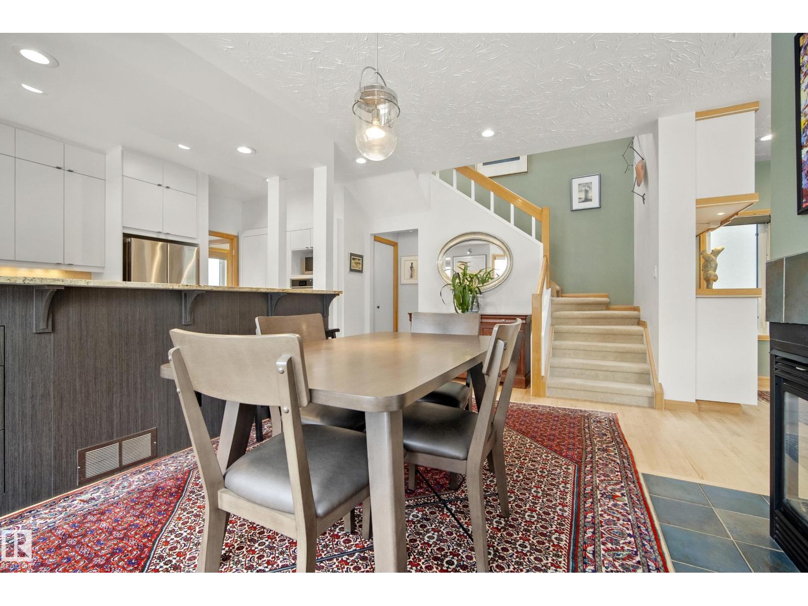 9604 100A ST NW, Edmonton