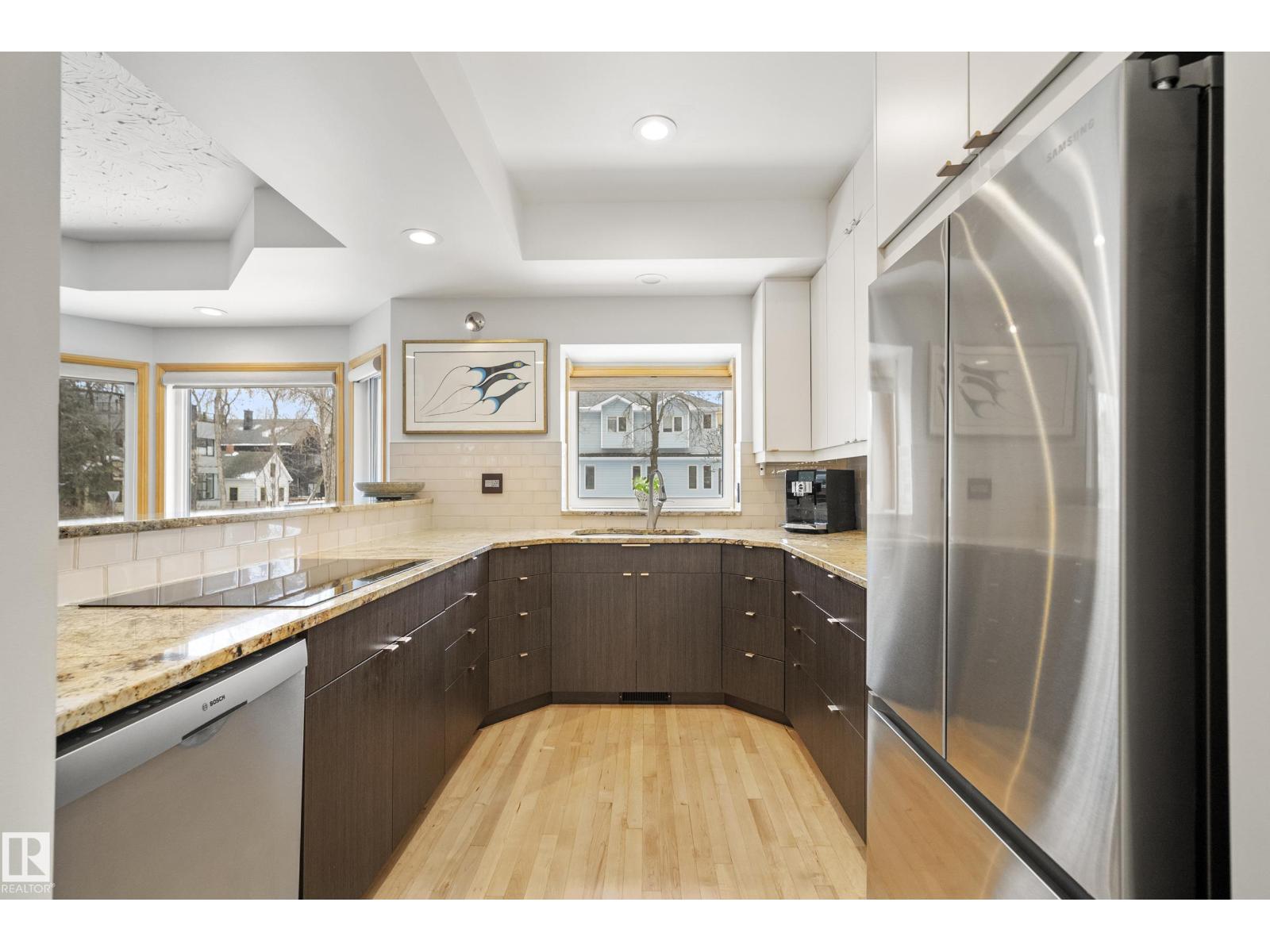 9604 100A ST NW, Edmonton