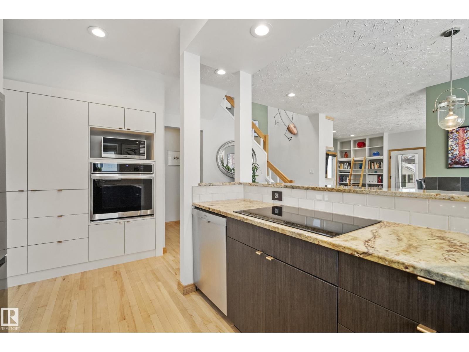 9604 100A ST NW, Edmonton