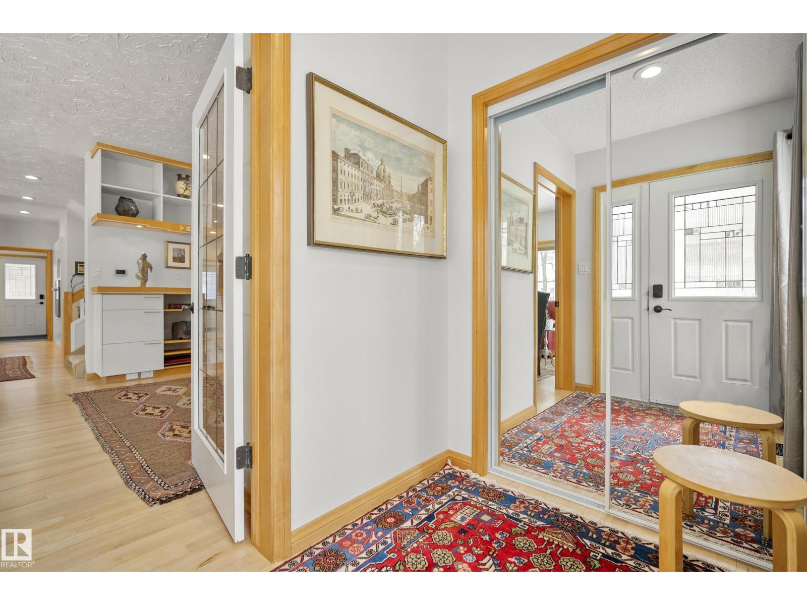 9604 100A ST NW, Edmonton