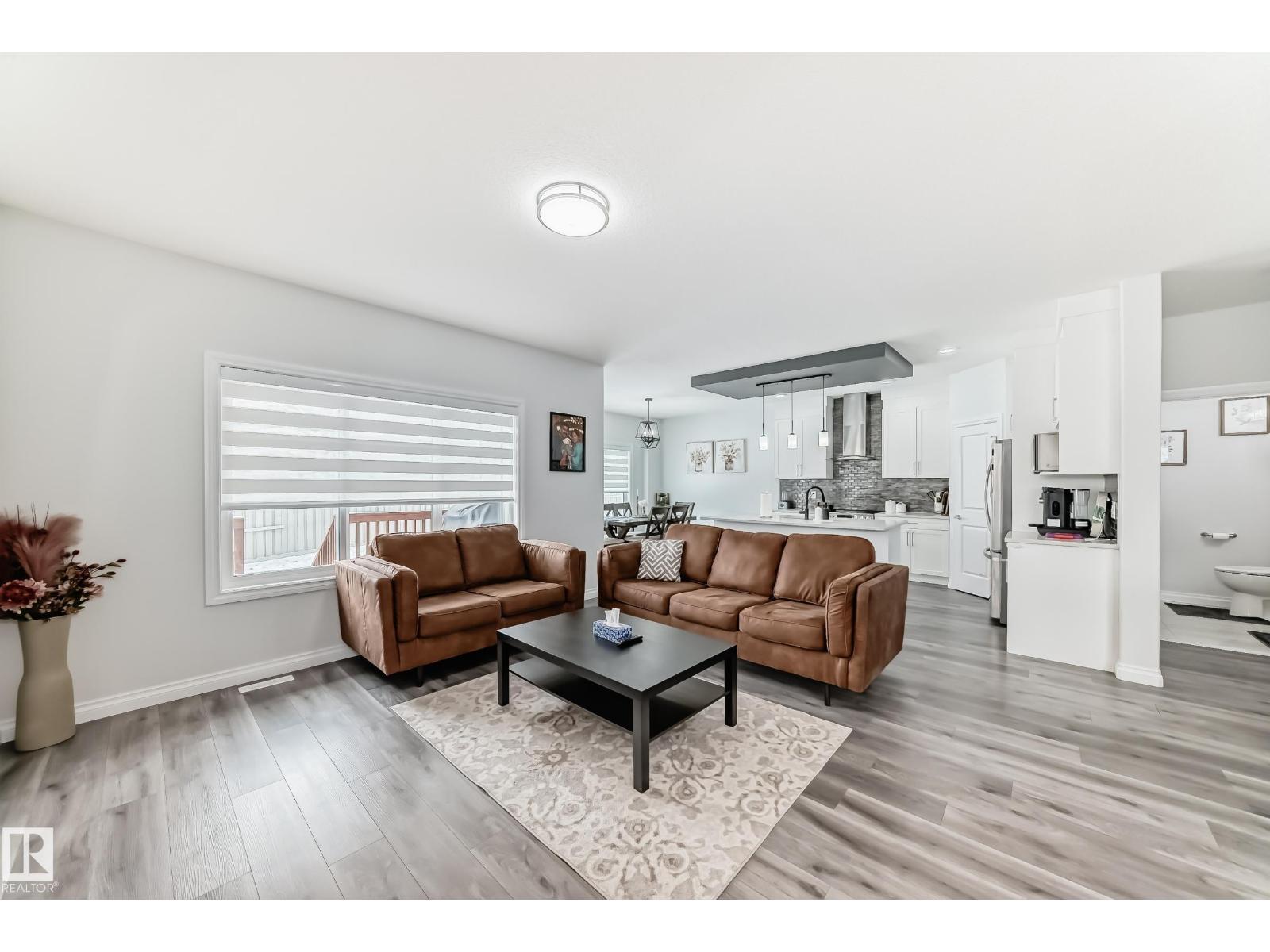 7035 CHIVERS LO SW, Edmonton