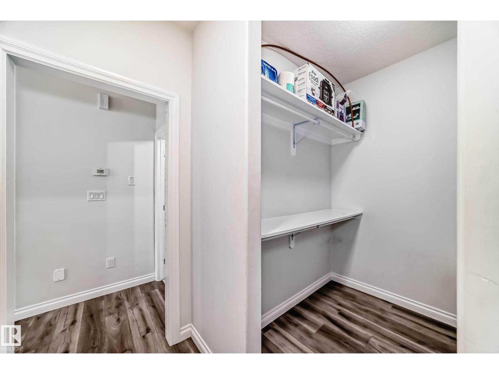 7035 CHIVERS LO SW, Edmonton