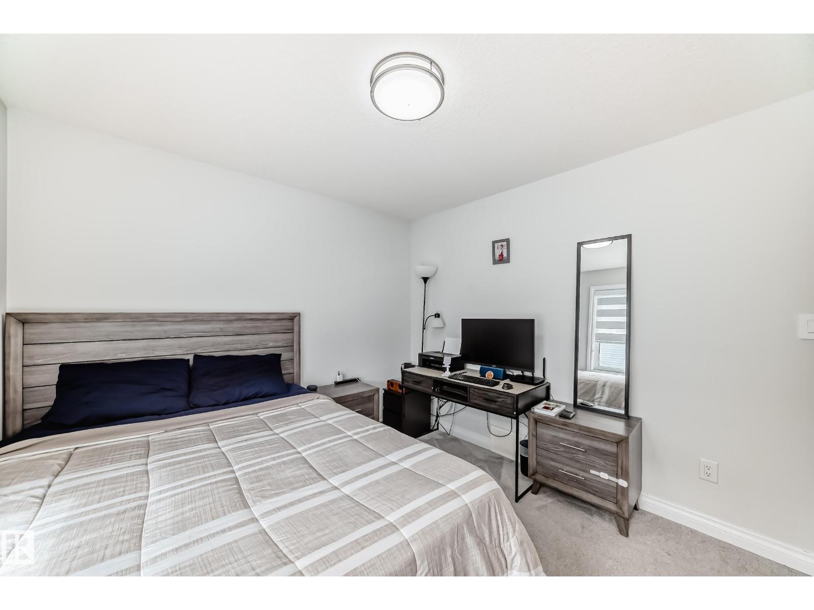 7035 CHIVERS LO SW, Edmonton