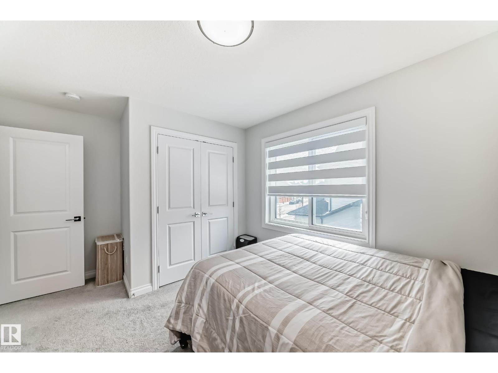 7035 CHIVERS LO SW, Edmonton