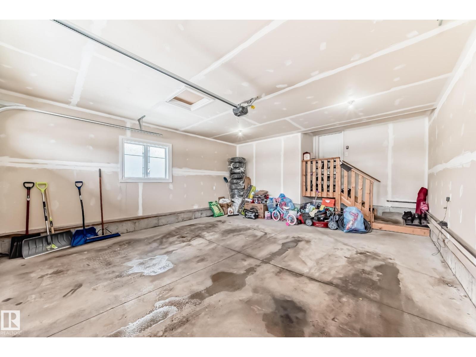 7035 CHIVERS LO SW, Edmonton