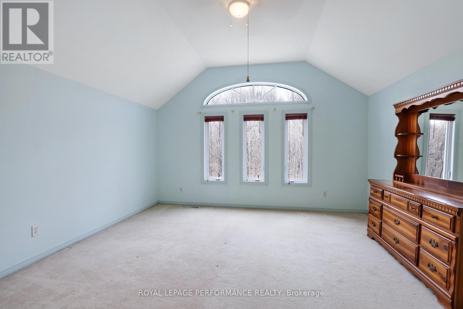 108 FELTON CRESCENT — photo 18