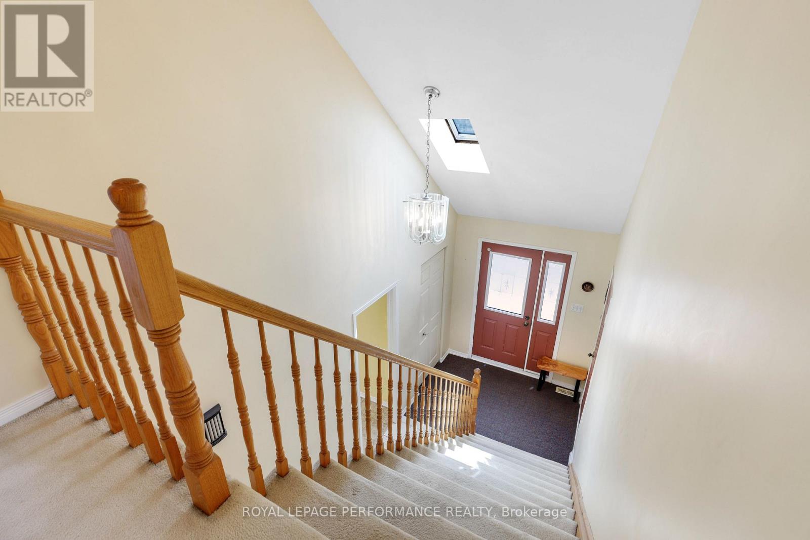 108 FELTON CRESCENT — photo 22