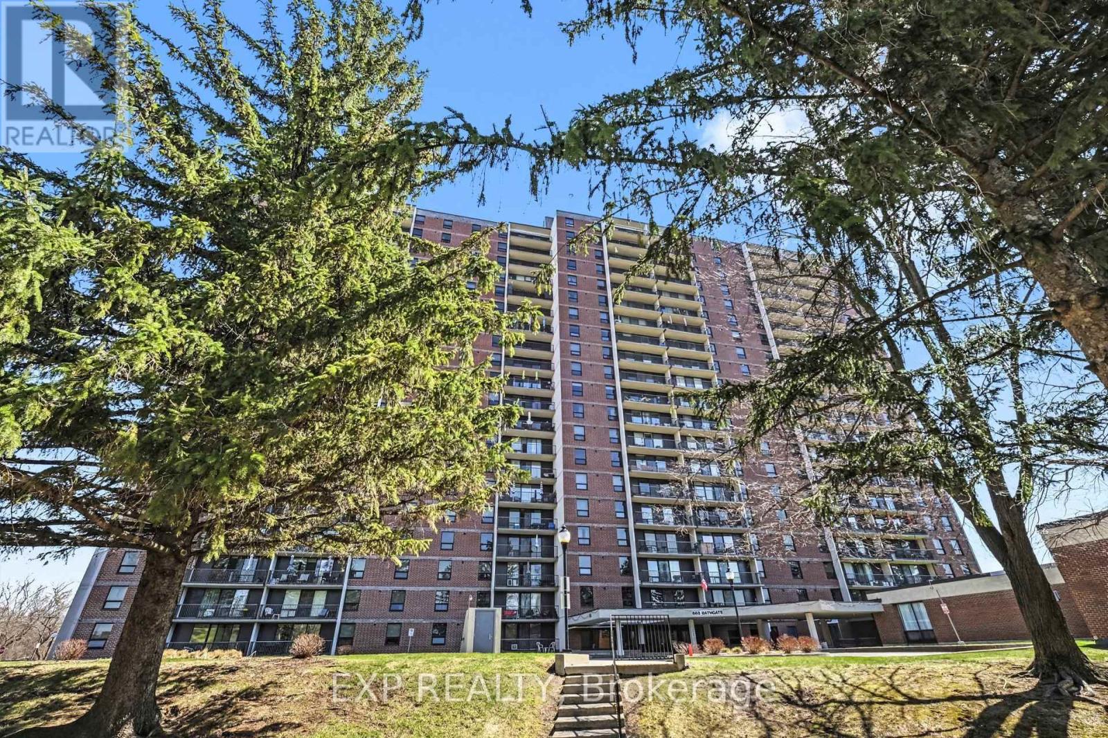1801 - 665 BATHGATE DRIVE - photo 5
