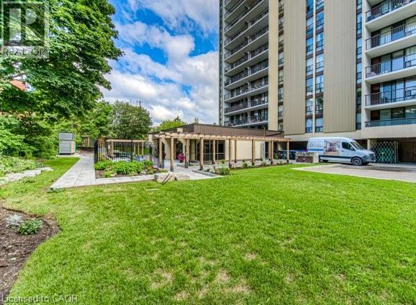 View of apartment building / complex