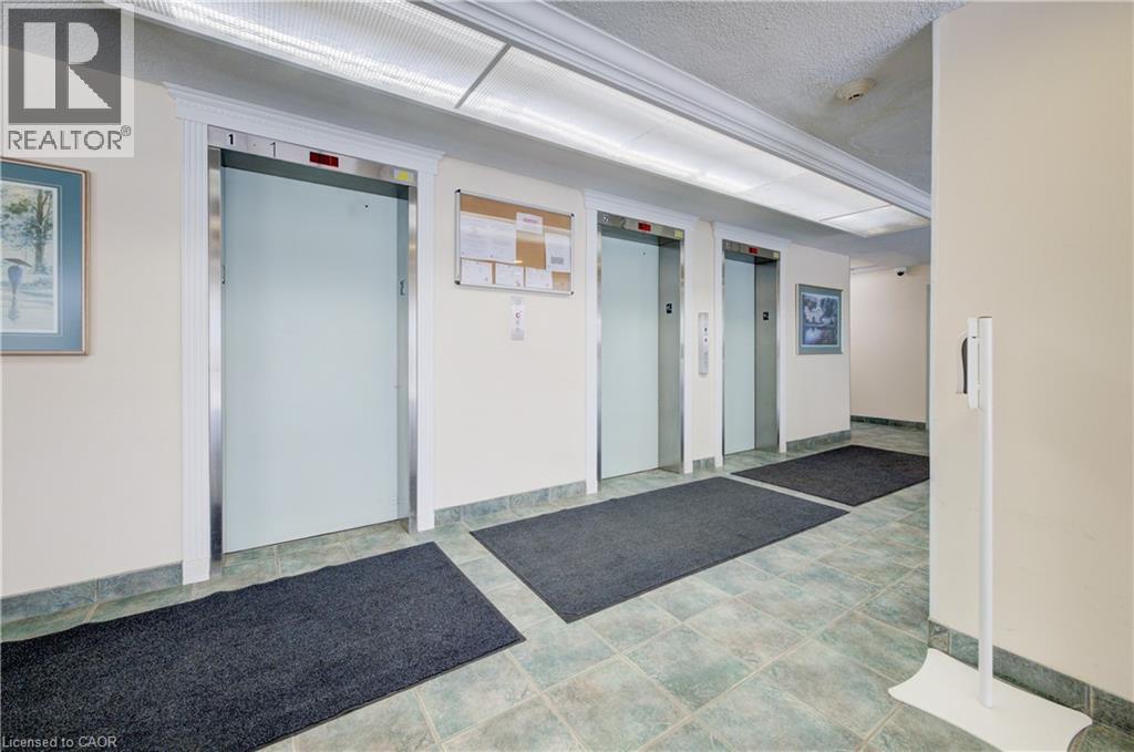 Community lobby with a textured ceiling