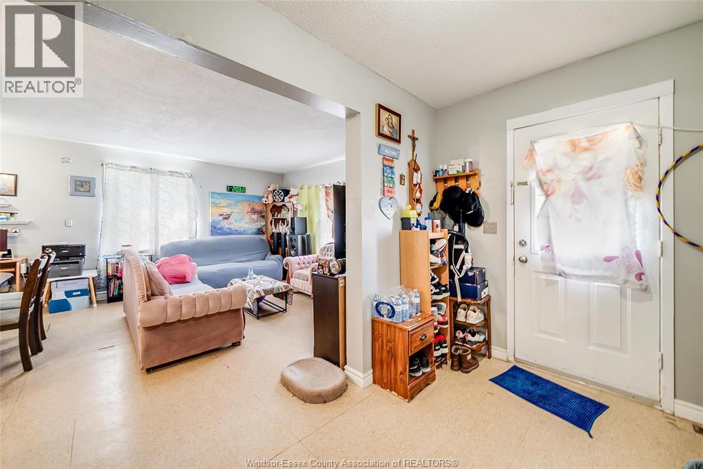 120 TALBOT STREET West - photo 4