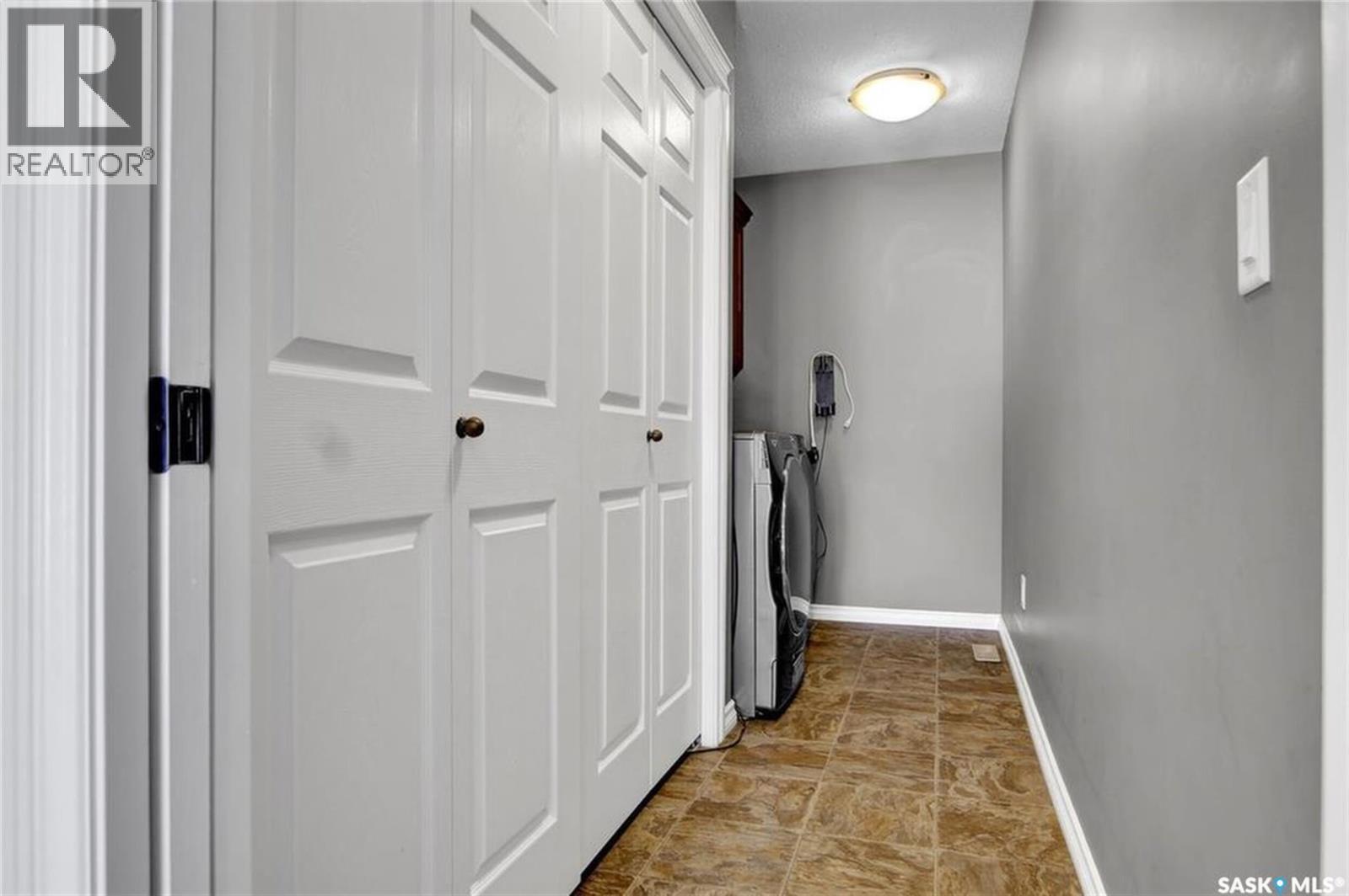 2433 Jameson CRESCENT — photo 15