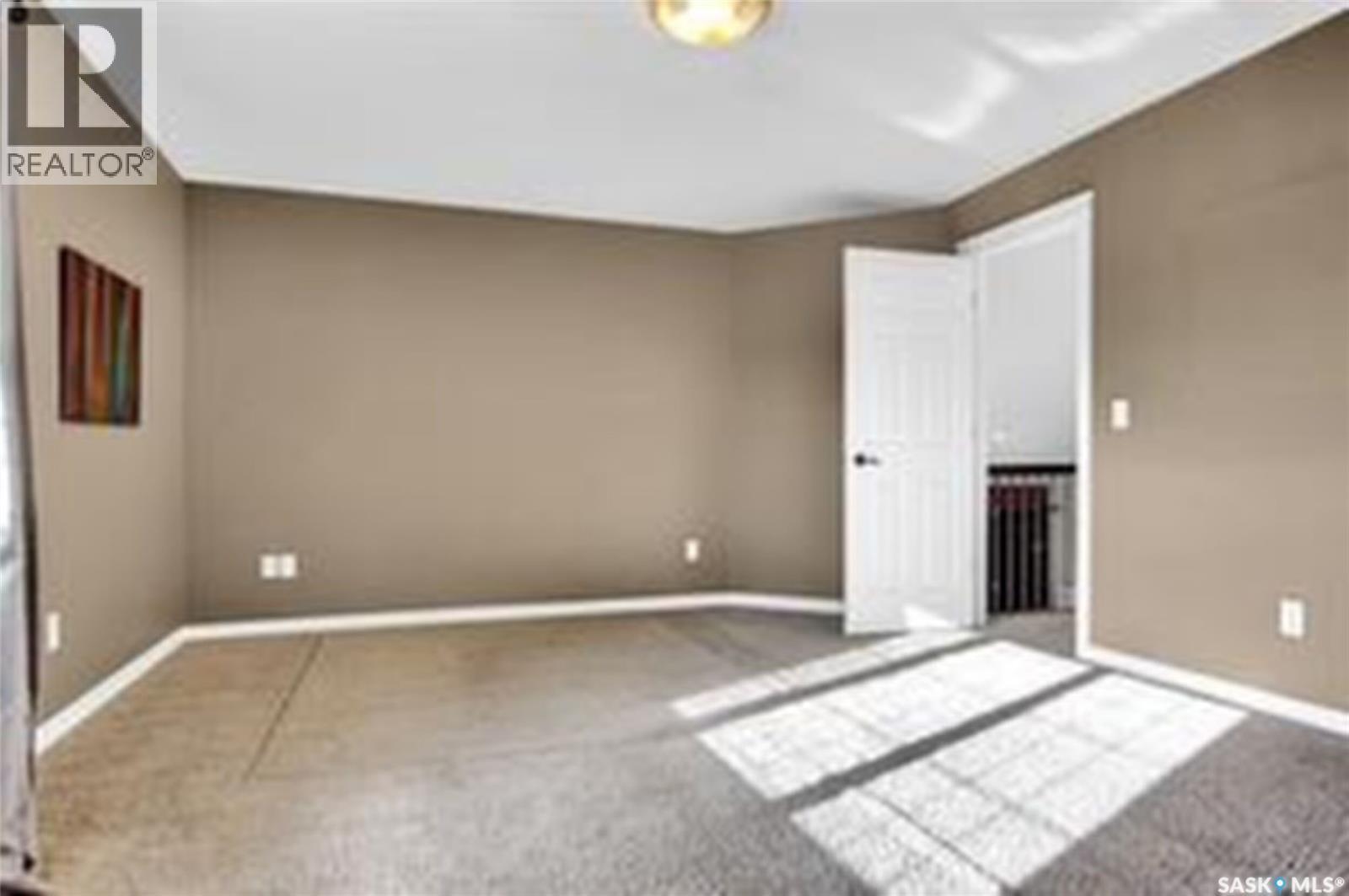2433 Jameson CRESCENT — photo 17