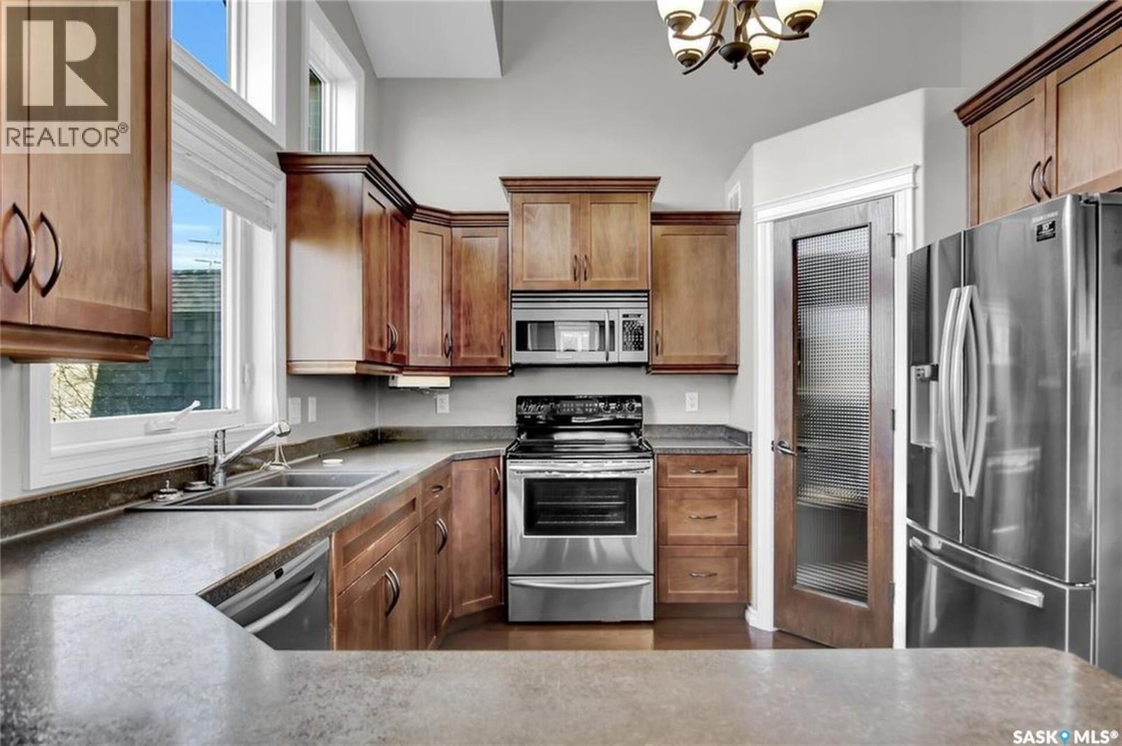 2433 Jameson CRESCENT - photo 4