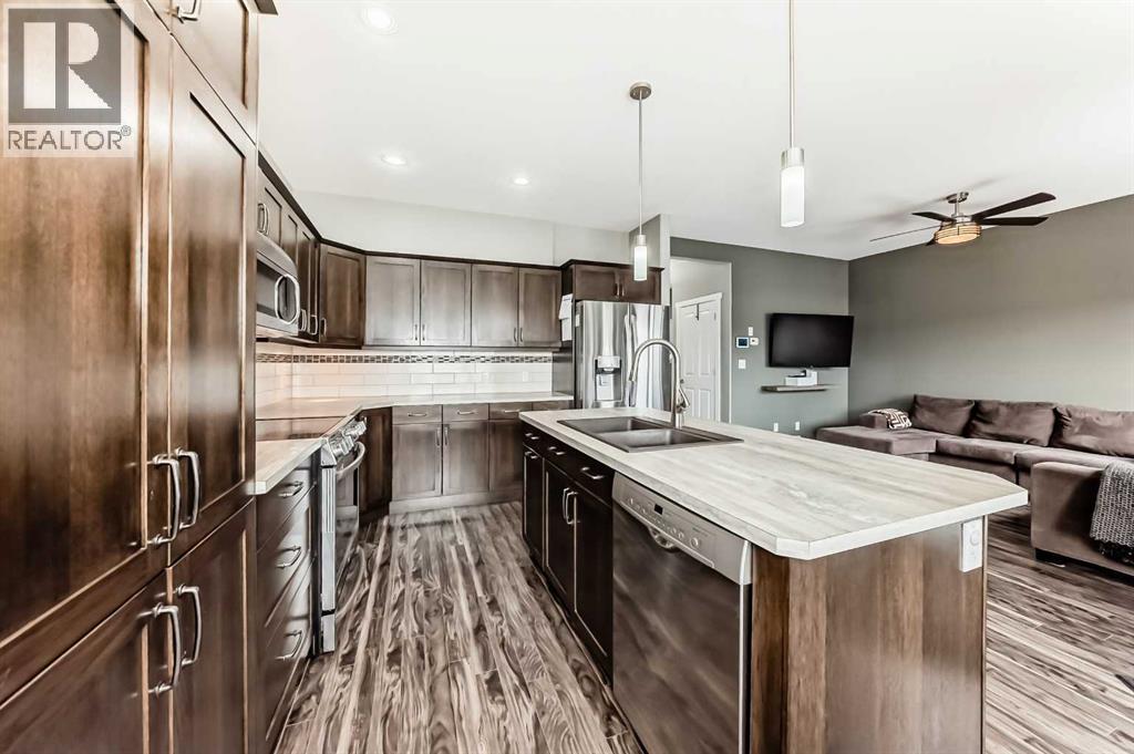 3 Hanson Green, Penhold