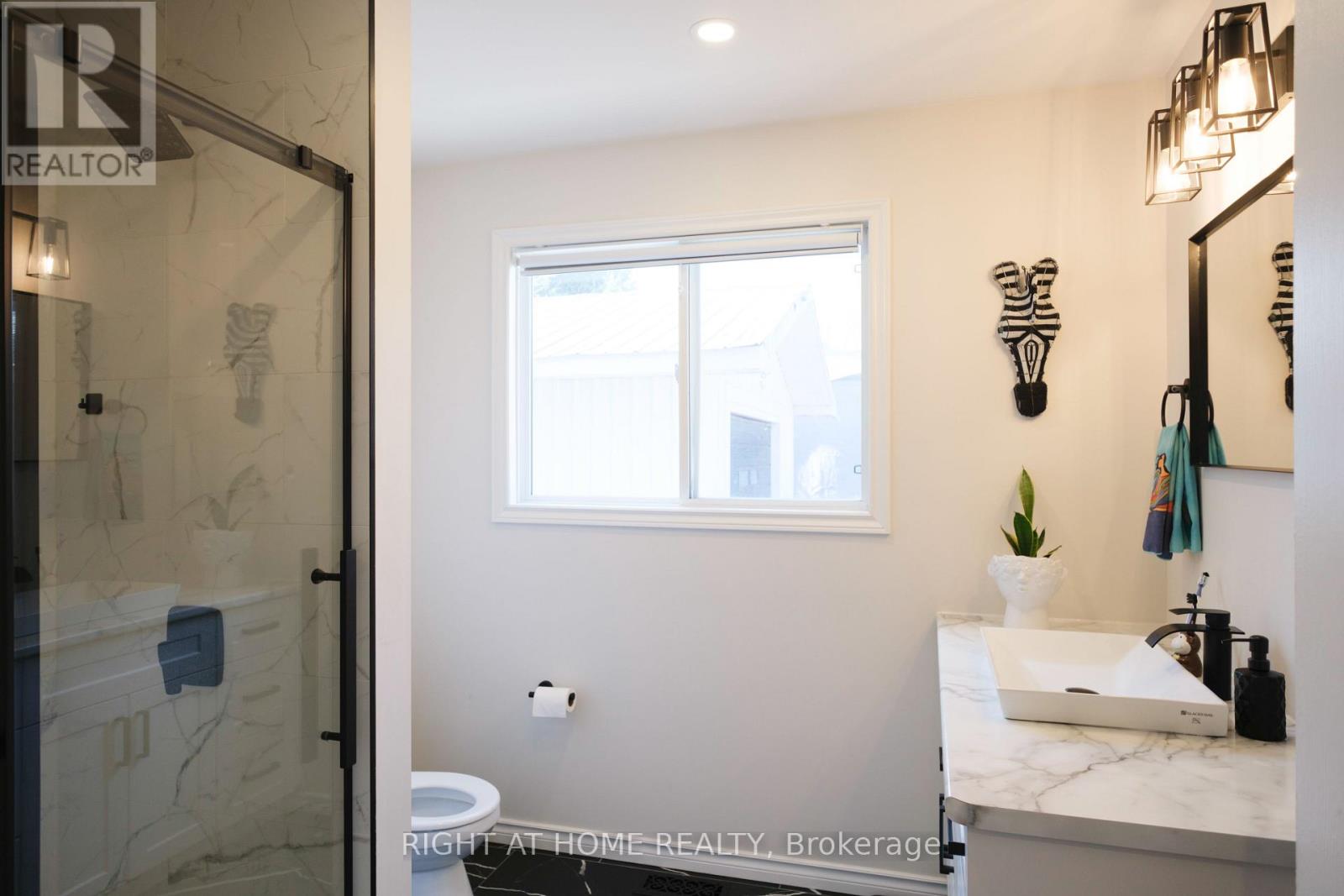 14 FISHER STREET - 15