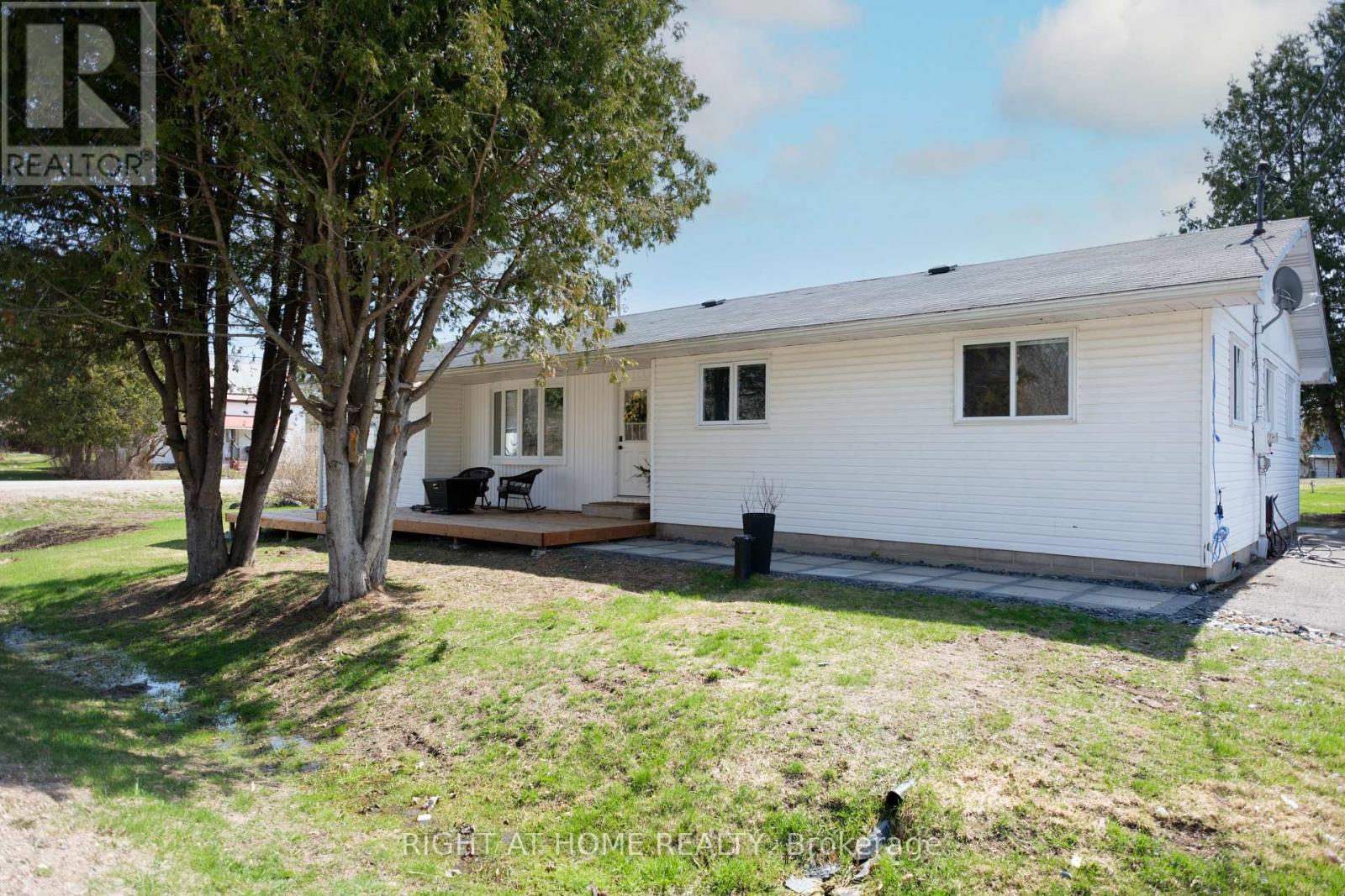 14 FISHER STREET - 2