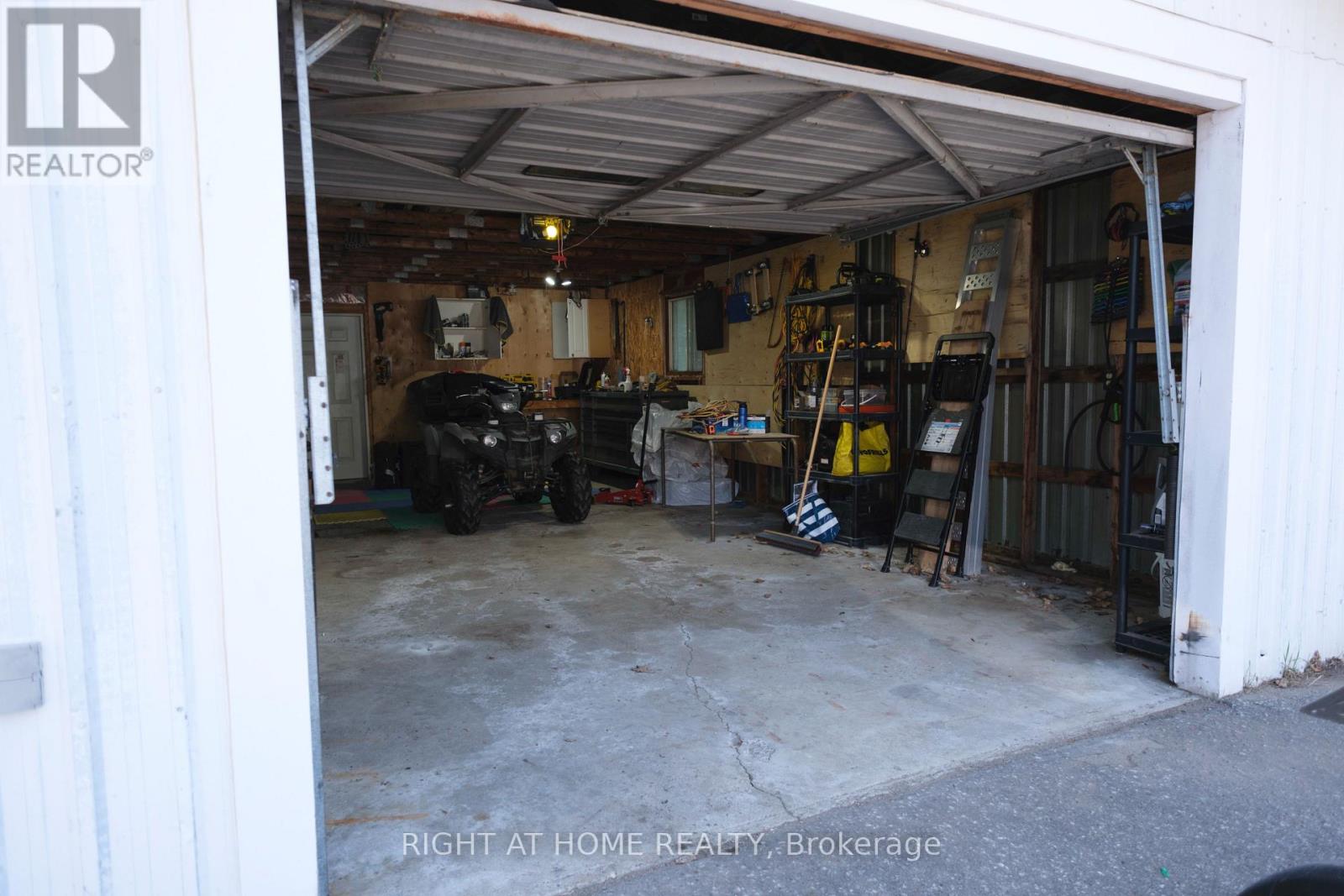 14 FISHER STREET - 24