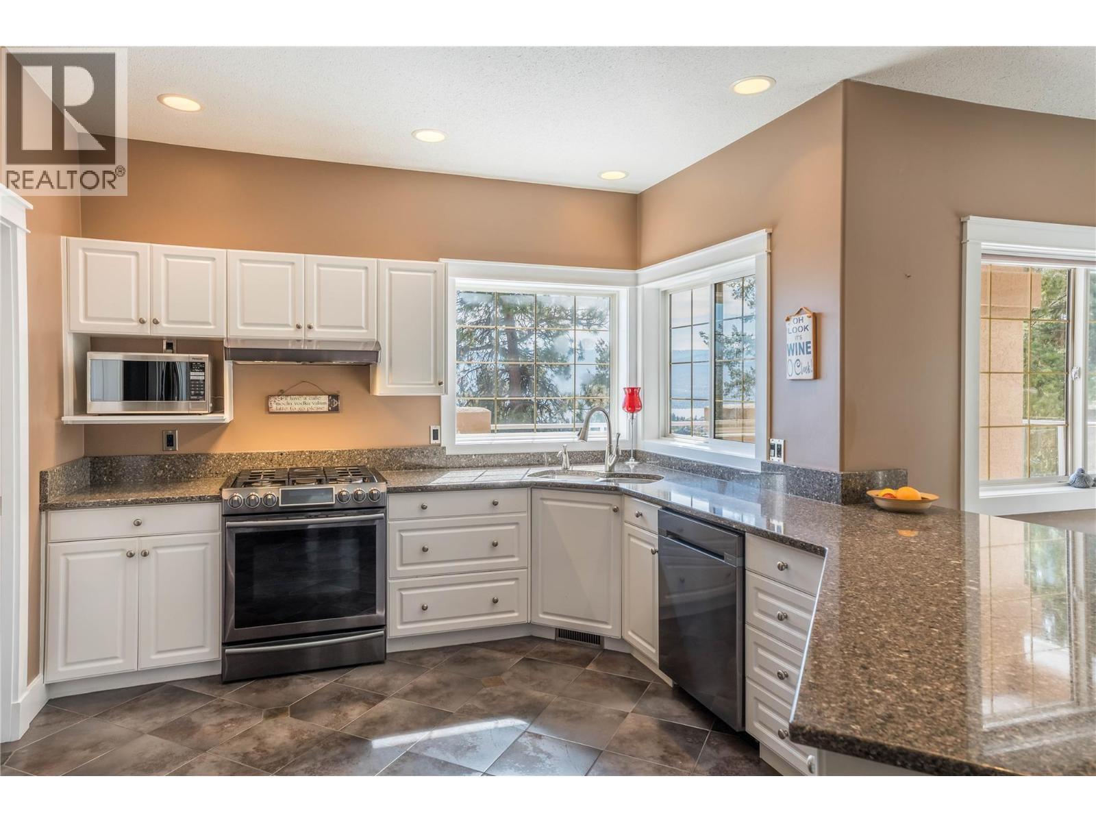 1751 Keloka Drive - 9