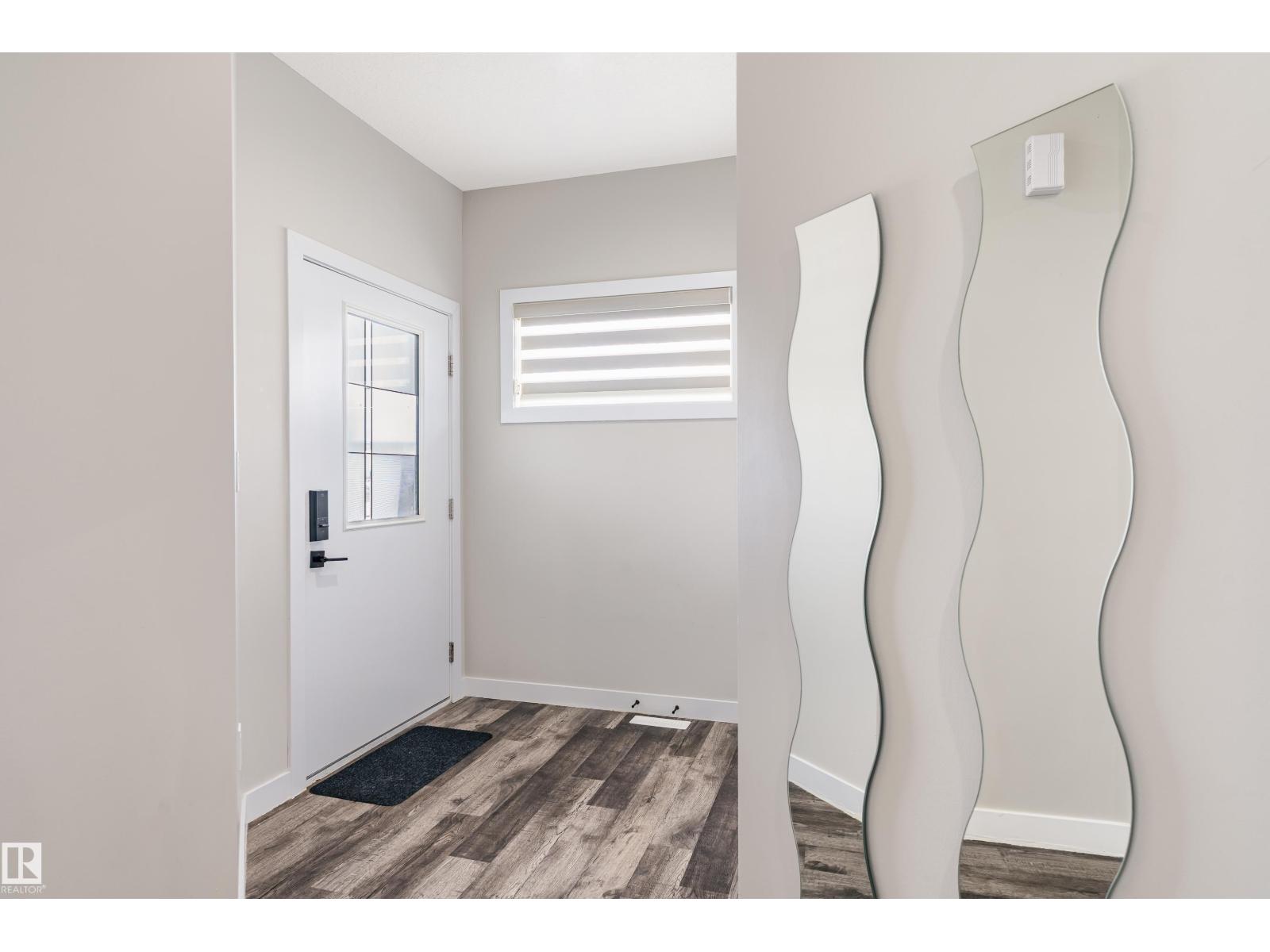 2 Edison DR, St. Albert