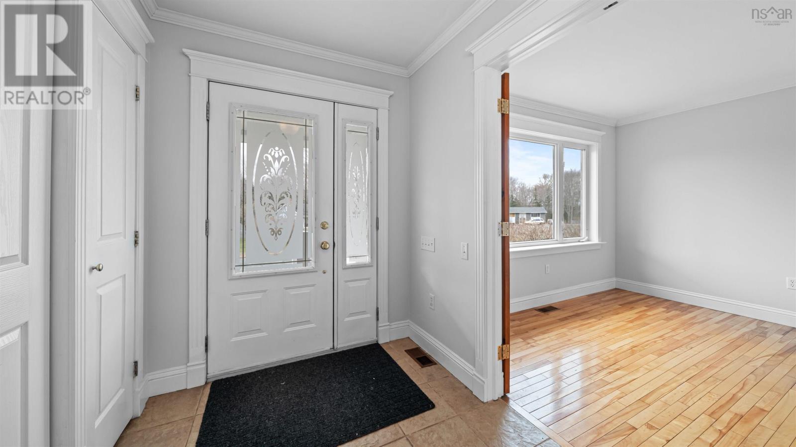 Property 4 of 50 of 21 Summerville Drive