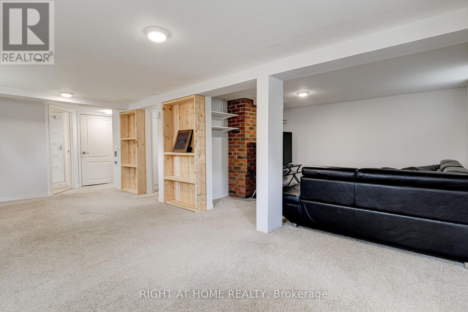 18A MARGARET STREET - 32
