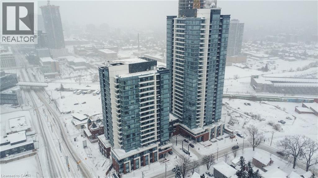 15 WELLINGTON Street NW Unit# 2705, Kitchener, Ontario, N3G0E4 — Photo 2