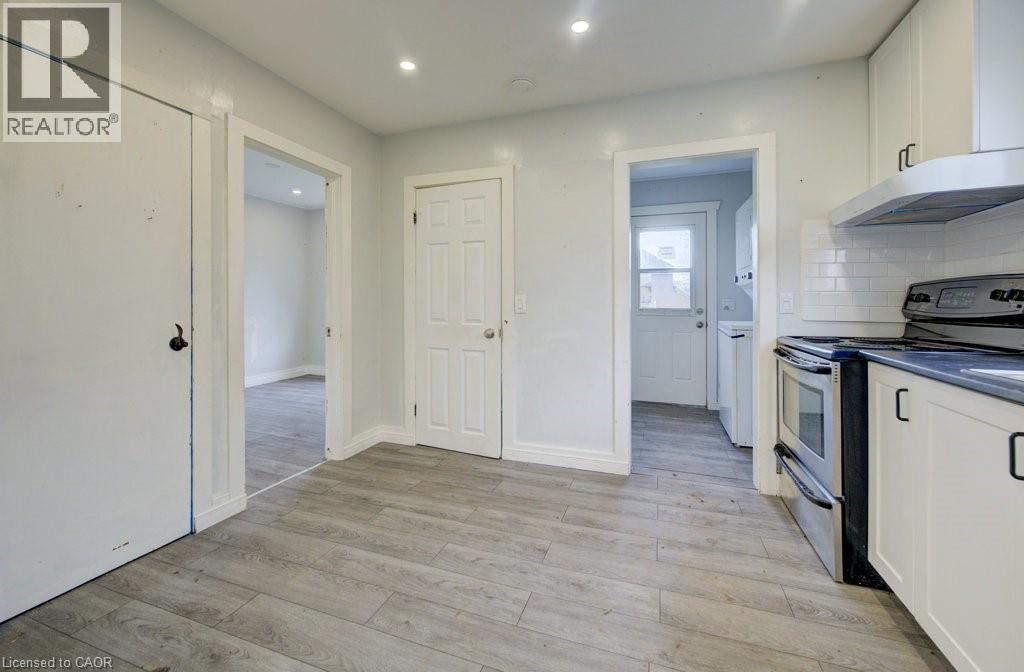 37 CATHERINE Street, Fort Erie, Ontario, L2A2G8 — Photo 12