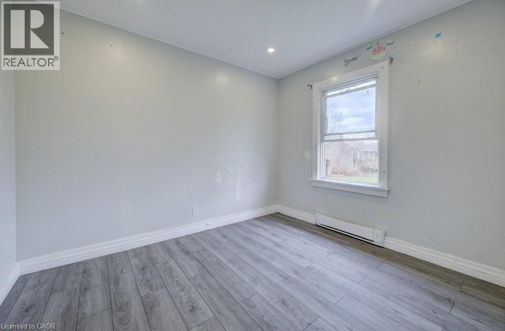37 CATHERINE Street, Fort Erie, Ontario, L2A2G8 — Photo 16