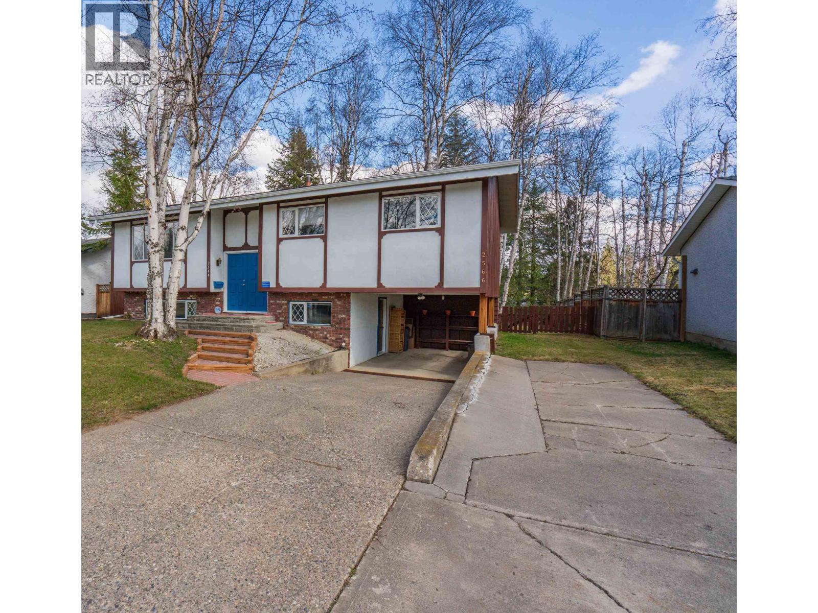 2566 BORDEN CRESCENT - 14