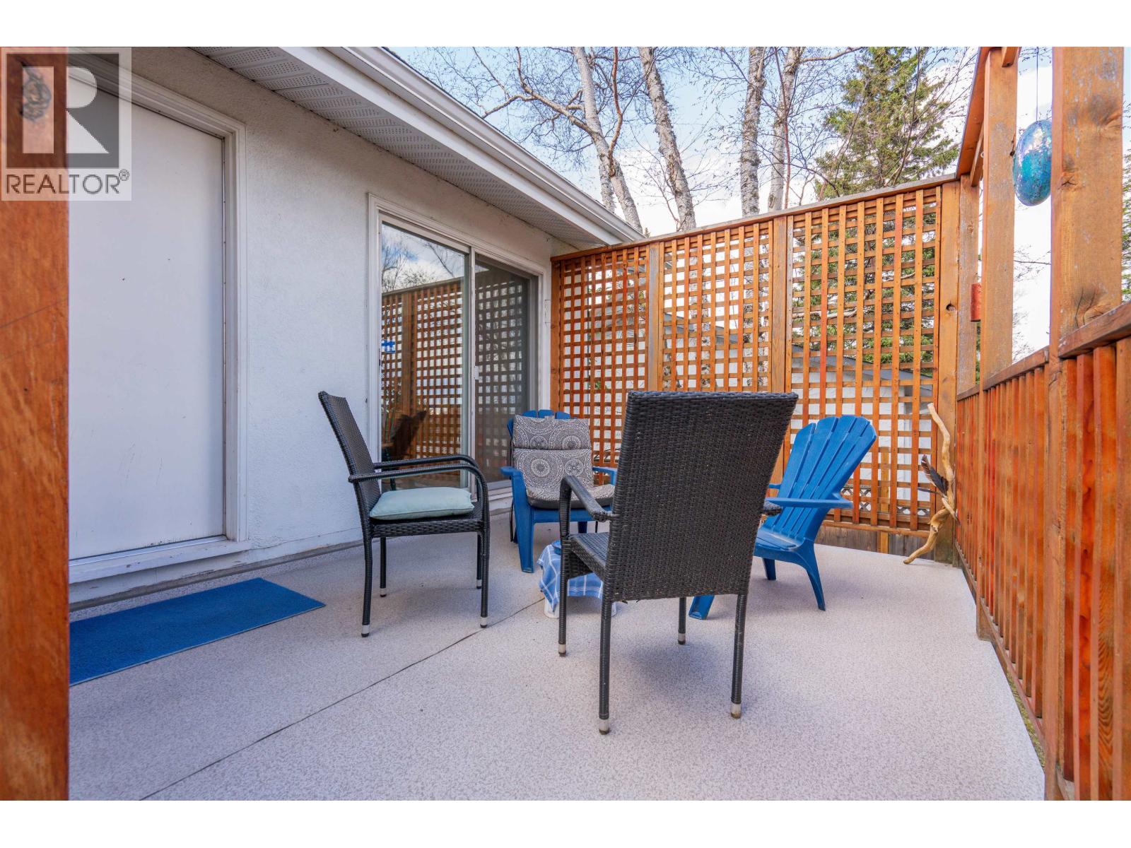 2566 BORDEN CRESCENT - 23