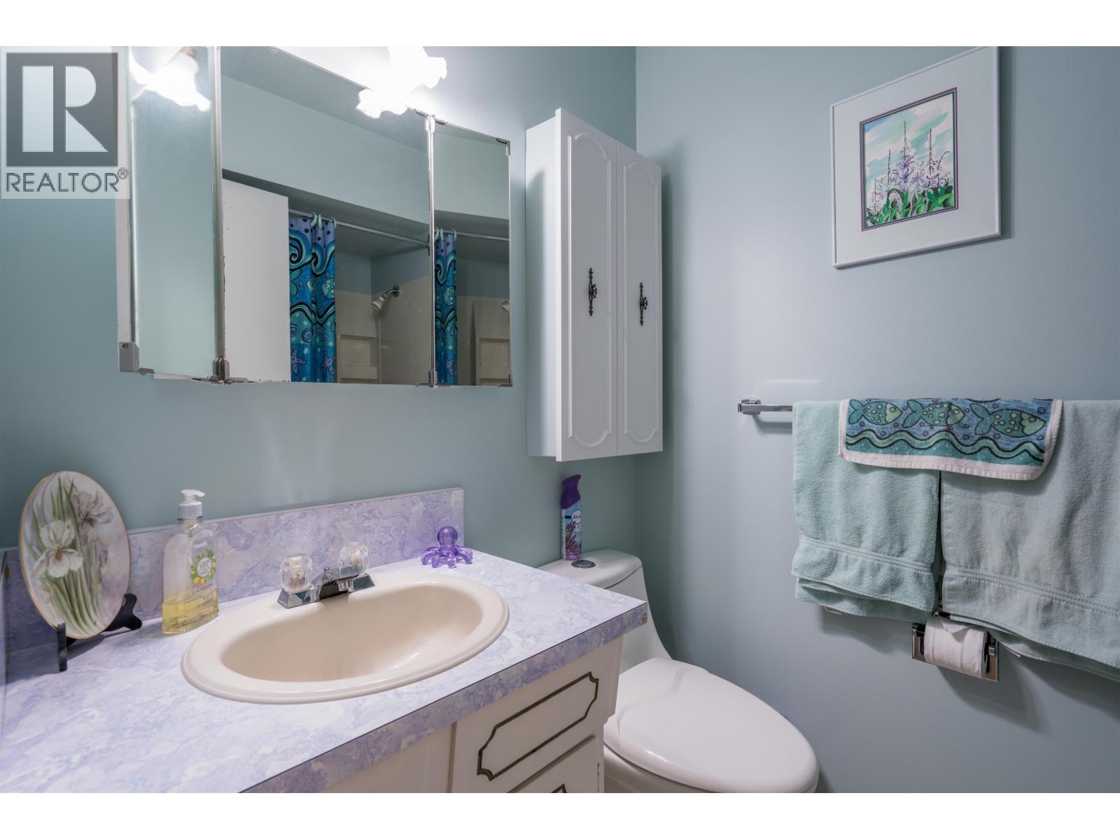 2566 BORDEN CRESCENT - 31