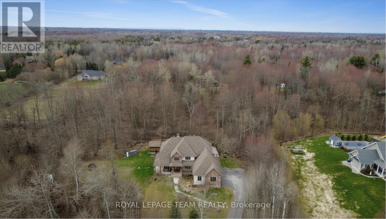 1671 REINDEER WAY - 4