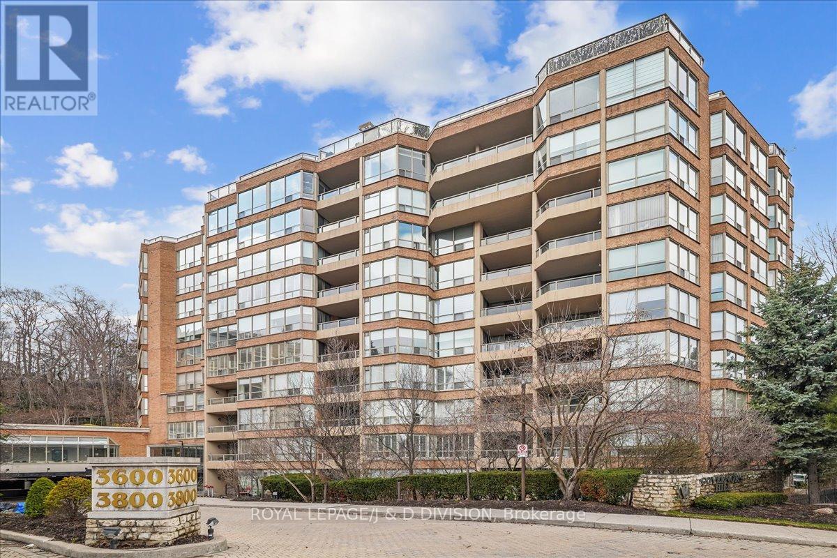 507 - 3800 YONGE STREET — photo 2