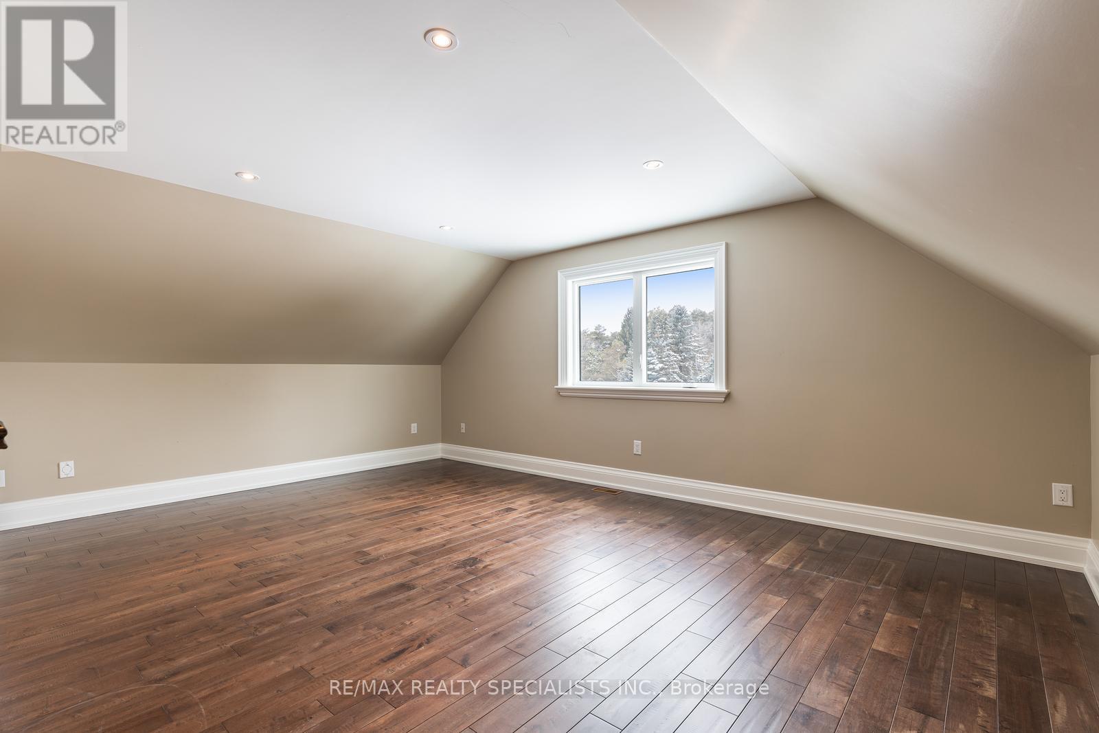 17366 MOUNT PLEASANT ROAD - 32