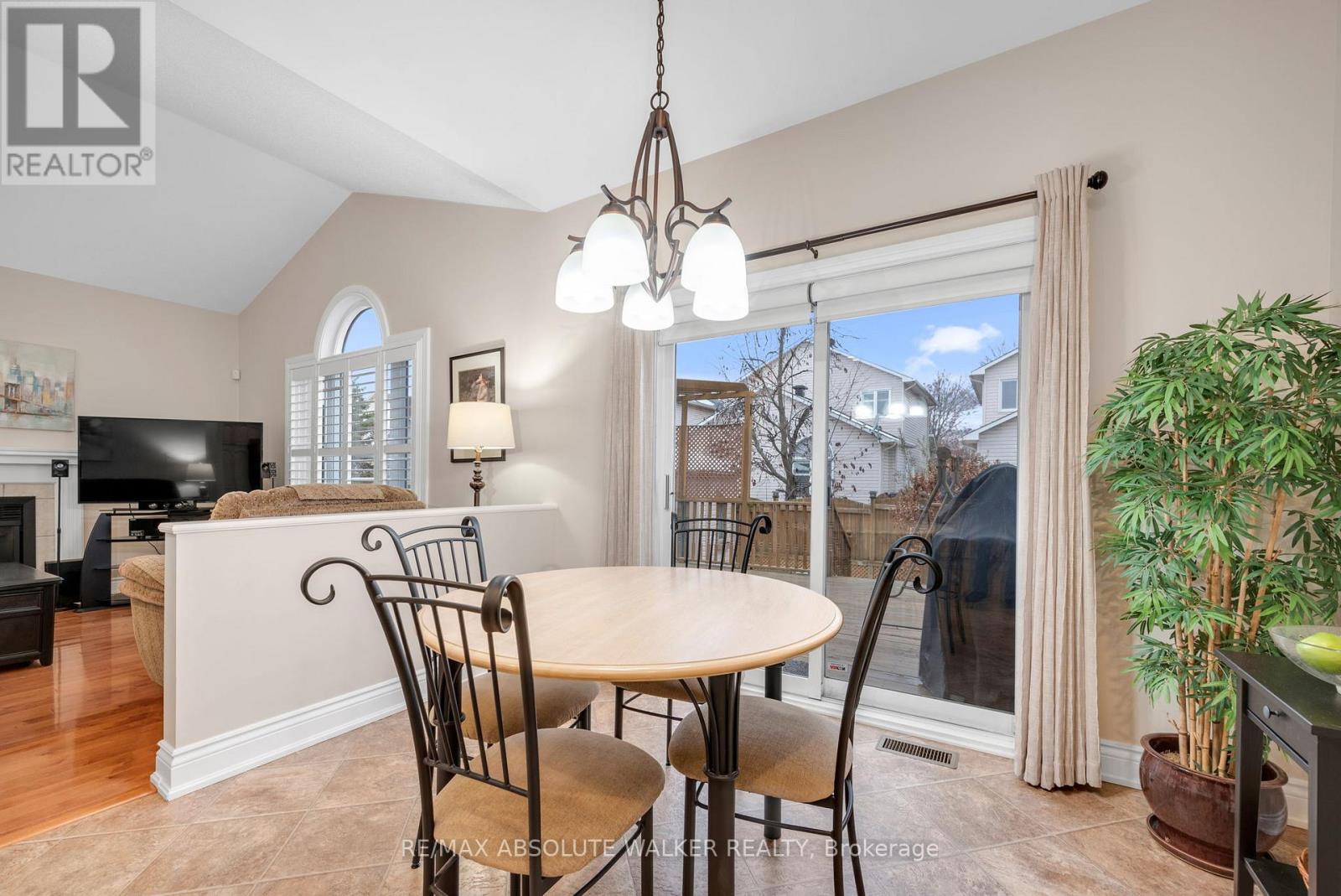 1662 FRENETTE STREET - 17