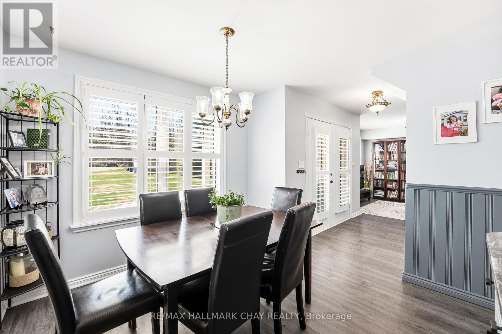 24 CEDAR DALE DRIVE - 16