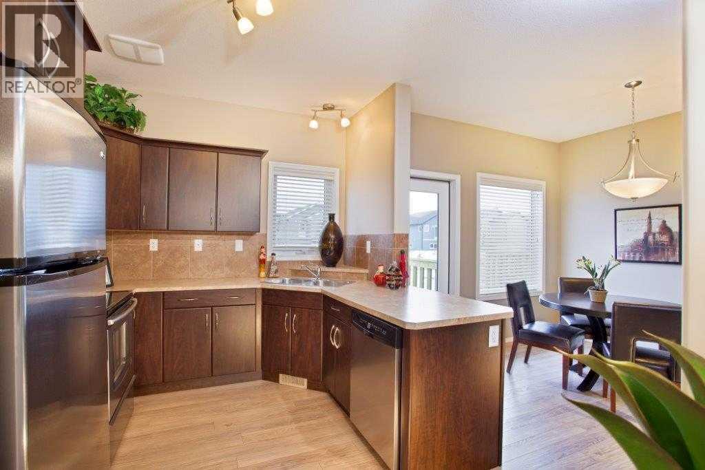 10 Ross Close — photo 4