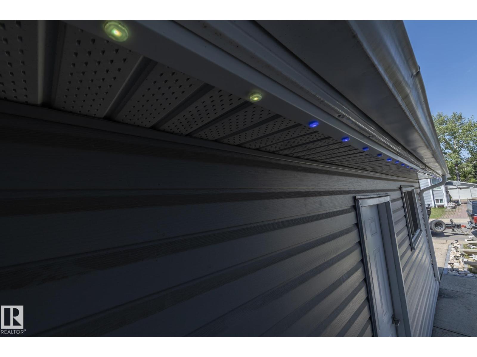 3511 33 AV NW, Edmonton