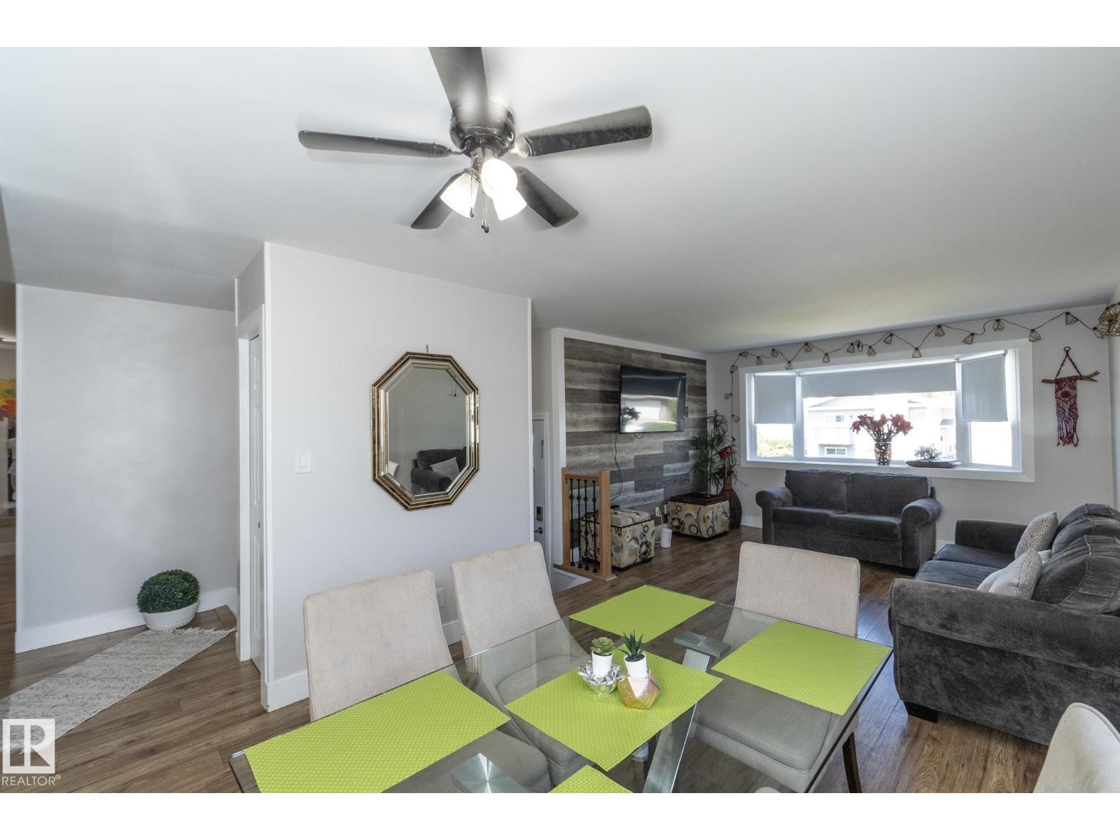 3511 33 AV NW, Edmonton