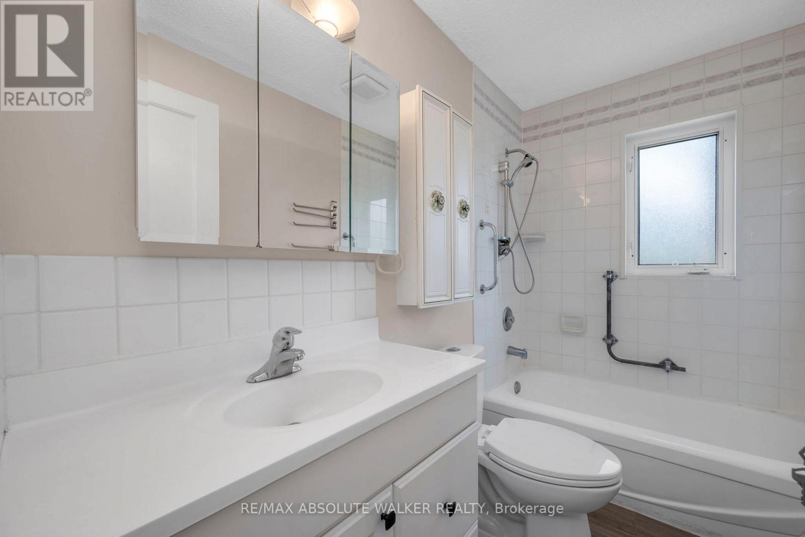 1290 ST. JEAN STREET — photo 29